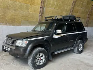Nissan Patrol, 1998