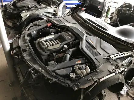 Двигатель и АКПП на Audi A8 D4 Q7 4.2 за 811 тг. в Шымкент