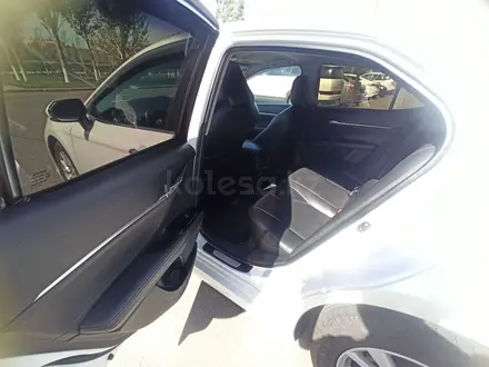 Toyota Camry 2018 года за 10 700 000 тг. в Астана – фото 12