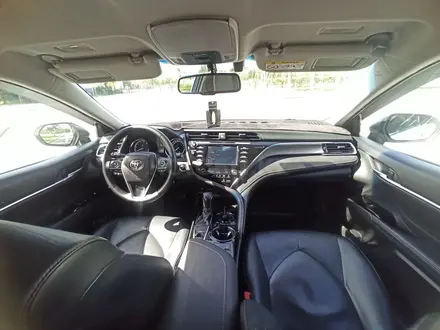 Toyota Camry 2018 года за 10 700 000 тг. в Астана – фото 19