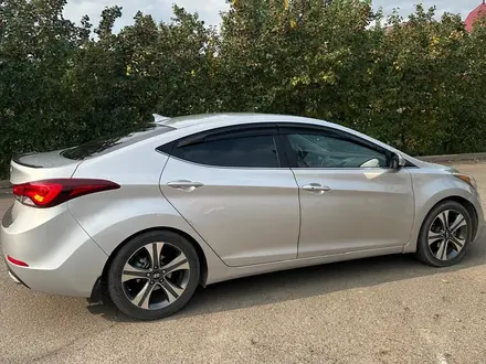 Hyundai Elantra 2013 года за 3 900 000 тг. в Уральск