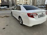 Toyota Camry 2014 годаfor9 200 000 тг. в Шымкент – фото 2