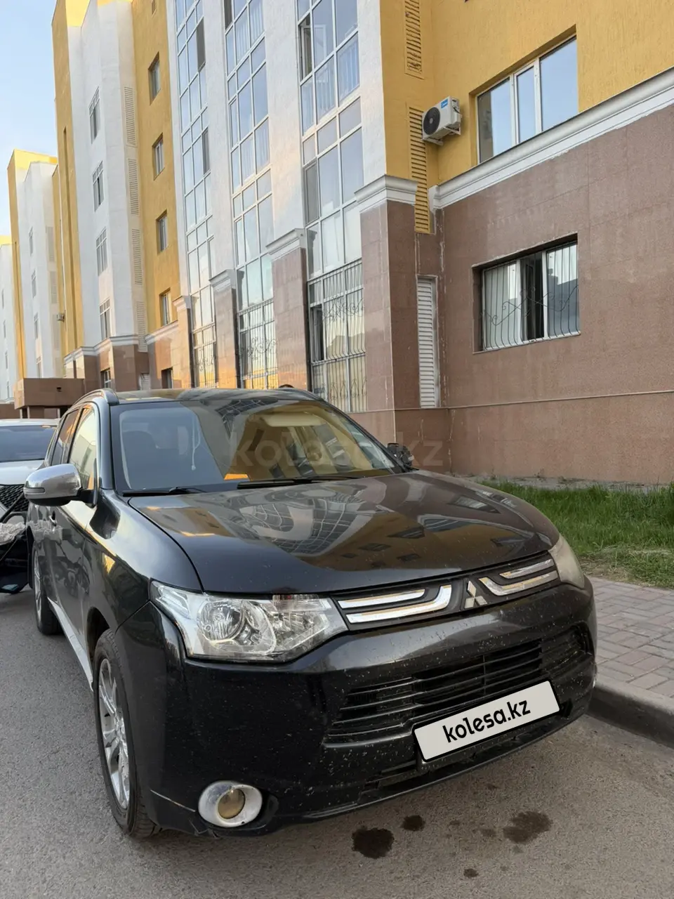 Mitsubishi Outlander, 2013