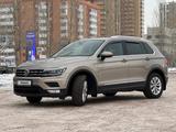 Volkswagen Tiguan 2017 года за 10 700 000 тг. в Астана – фото 4
