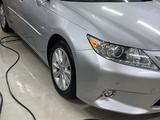 Lexus ES 300h 2013 годаүшін6 500 000 тг. в Жанаозен – фото 3