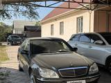 Mercedes-Benz S 320 1999 года за 2 500 000 тг. в Алматы