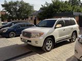 Toyota Land Cruiser 2013 годаүшін21 200 000 тг. в Семей