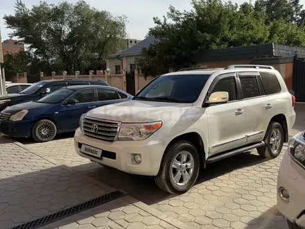 Toyota Land Cruiser 2013 года за 21 200 000 тг. в Семей