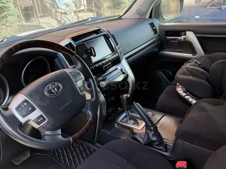 Toyota Land Cruiser 2013 года за 21 200 000 тг. в Семей – фото 5
