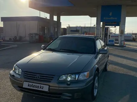 Toyota Camry 1997 года за 3 000 000 тг. в Актау – фото 5