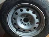 Резину с дисками б/у на ваз без шипов 4шт за 60 000 тг. в Караганда