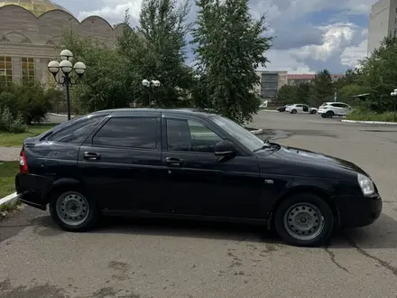 ВАЗ (Lada) Priora 2172 2013 года за 1 550 000 тг. в Уральск – фото 2