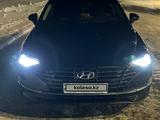 Hyundai Sonata 2023 годаfor11 950 000 тг. в Астана – фото 4