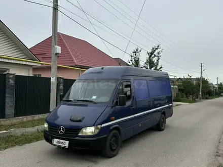 Mercedes-Benz Sprinter 2005 года за 6 200 000 тг. в Алматы – фото 2