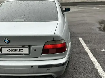 BMW 528 1998 года за 3 000 000 тг. в Тараз – фото 9