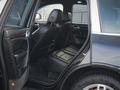 Porsche Cayenne 2003 года за 6 900 000 тг. в Алматы – фото 32