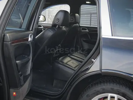 Porsche Cayenne 2003 года за 6 900 000 тг. в Алматы – фото 32