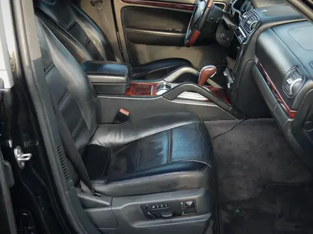Porsche Cayenne 2003 года за 6 900 000 тг. в Алматы – фото 46