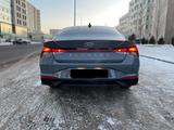 Hyundai Elantra 2022 года за 9 500 000 тг. в Астана – фото 4