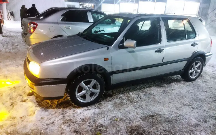 Volkswagen Golf 1993 года за 2 200 000 тг. в Алматы