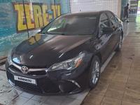 Toyota Camry 2017 года за 10 250 000 тг. в Астана