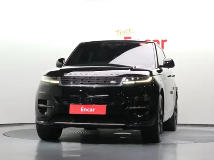 Land Rover Range Rover Sport Autobiography 2023 года за 49 500 000 тг. в Астана – фото 2