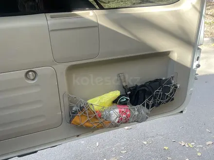 Toyota Land Cruiser Prado 2005 года за 13 500 000 тг. в Алматы – фото 13