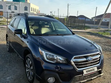 Subaru Outback 2017 года за 6 500 000 тг. в Атырау