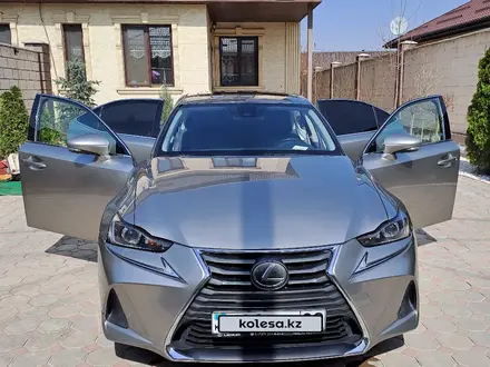 Lexus IS 300 2018 года за 18 000 000 тг. в Алматы – фото 2