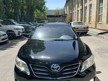 Toyota Camry 2011 года за 8 950 000 тг. в Алматы – фото 3