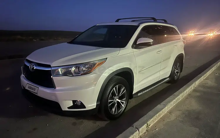 Toyota Highlander 2016 годаfor12 500 000 тг. в Шымкент