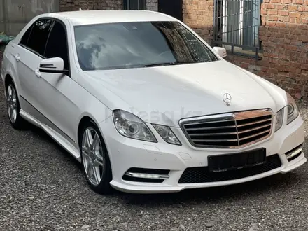 Mercedes-Benz E 250 2012 года за 10 000 000 тг. в Усть-Каменогорск – фото 2