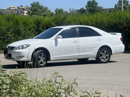 Toyota Camry 2005 года за 4 900 000 тг. в Семей