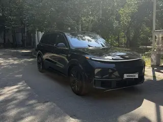 Li L9