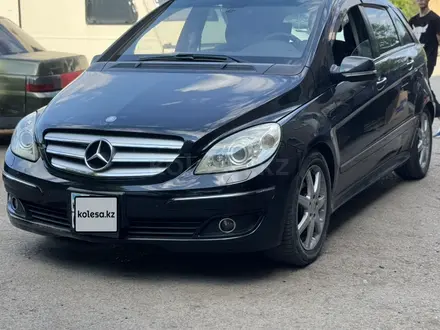 Mercedes-Benz B 200 2006 года за 3 300 000 тг. в Караганда – фото 6