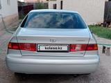 Toyota Camry 2001 годаүшін4 300 000 тг. в Алматы – фото 4