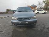 Kia Carnival 2001 годаүшін3 300 000 тг. в Алматы – фото 2