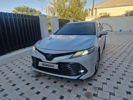 Toyota Camry 2019 года за 14 500 000 тг. в Жанаозен – фото 3