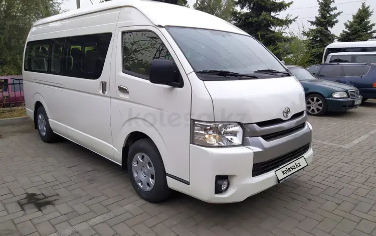 Toyota Hiace 2016 года за 15 900 000 тг. в Алматы
