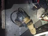 Замок крышки багажника ML350 GL500 W164 за 13 000 тг. в Алматы