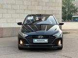 Hyundai i20 2024 годаfor8 290 000 тг. в Кокшетау – фото 2