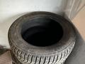 Комплект зимней резины за 50 000 тг. в Алтай – фото 2