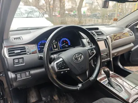 Toyota Camry 2016 года за 9 300 000 тг. в Алматы – фото 6