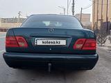 Mercedes-Benz E 200 1998 года за 3 100 000 тг. в Кызылорда – фото 4