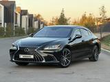 Lexus ES 250 2021 годаүшін19 800 000 тг. в Алматы