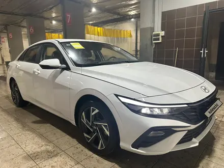 Hyundai Elantra 2024 года за 9 000 000 тг. в Астана