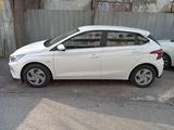 Hyundai i20 2023 года за 7 850 000 тг. в Алматы – фото 2