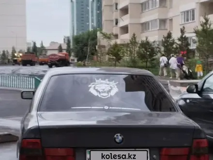 BMW 520 1991 года за 1 300 000 тг. в Астана – фото 4