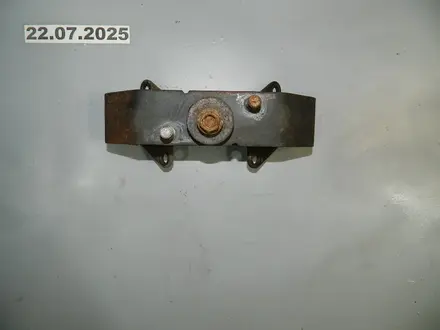 Подушка акпп за 4 500 тг. в Алматы