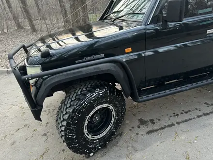 Toyota Land Cruiser Prado 1995 года за 8 500 000 тг. в Алматы – фото 19